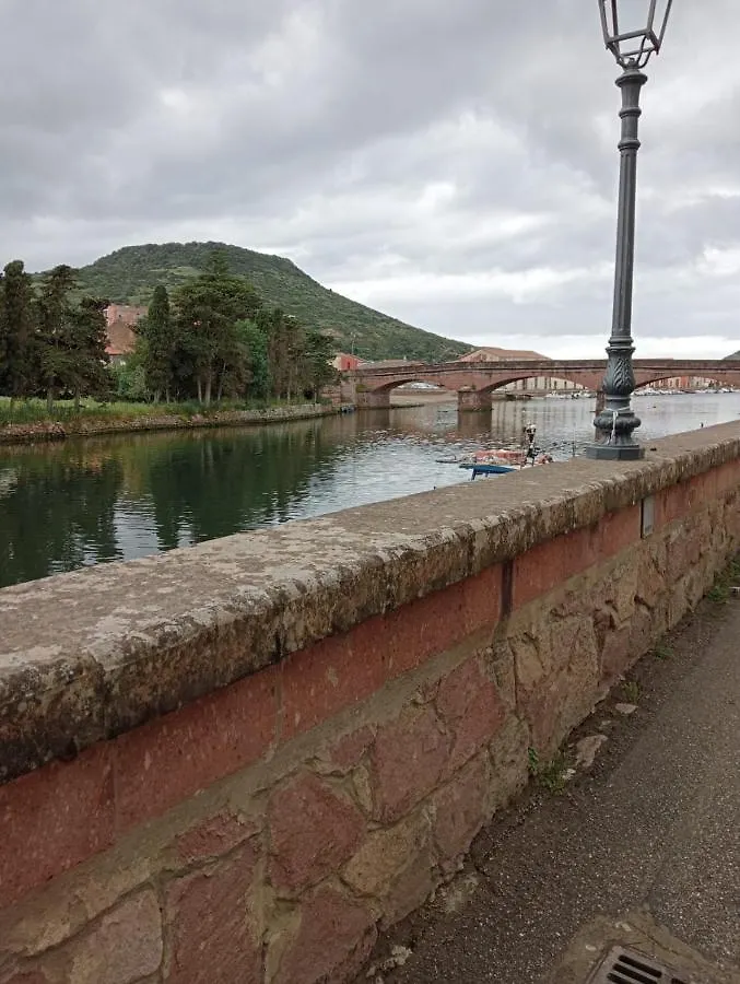 Holiday home Casa Tildepino Davanti Al Fiume Temo Locazione Turistica Bosa